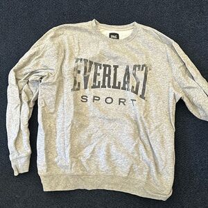 Everlast crew neck